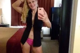 💦NEW SNOW BUNNY IN TOWN💦DONT M... - Image 4