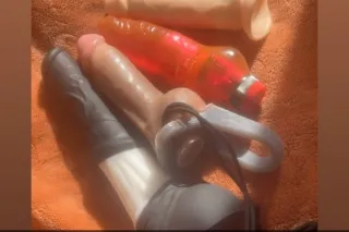 NO CHEAP OFFERS 🥰 no blacks! -... - Image 4