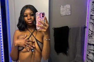 come get your dances 💋😍 2 girl... - Image 4