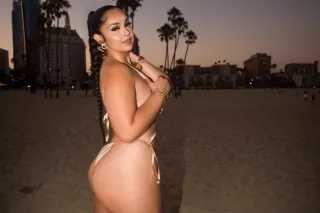 exotic islander baddie 😍 here to please 😘 available now!!! - Image 5