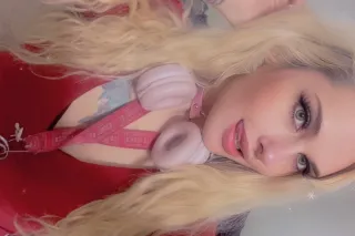 sexy lexi is ready to play wit... - Image 3