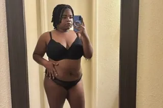 New Throat Therapist In Town 💦😛🍆😋 Let Me Ease Your Mind Baby 😋💕 ( Two Girl Special 🍬💦😋) - Image 7