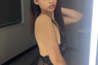 💚🎀2 Girl Delight 🍭💦 Cum Hit th... - Image 1