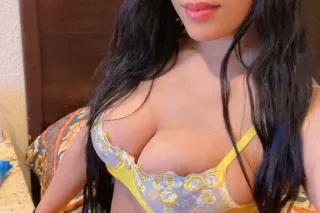 🤤PAPI ESTOY DISPONIBLE PARA CU... - Image 1