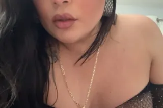 hi papi me Ts channel in everett - Image 12