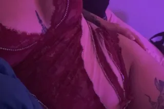 Ally baby back for a fun time 💓TEXT for a surprise 😘 - Image 4