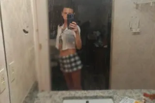 baddest bitch with no teeth - Image 7