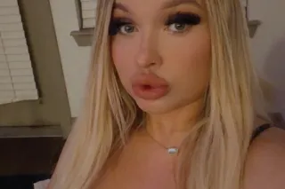 NEW IN TOWN STOPPING BY DONT M... - Image 2