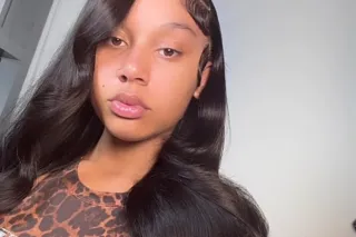 2 girl special - Image 3