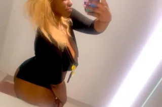 outcall & cardate ONLY specials 70$ for regulars 80$ for new clients - Image 5