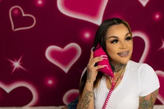 BOOK ME DOWNTOWN QV150 - 25 - Image 1