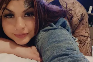 ♡♡THICK ASSS ,WETT PUSSY.....L... - Image 1