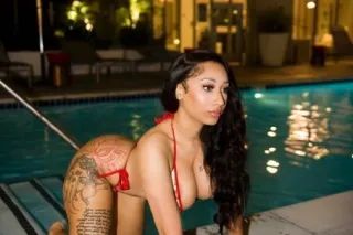 THE GIRLFRIEND EXPERIENCE - 25 - Image 2