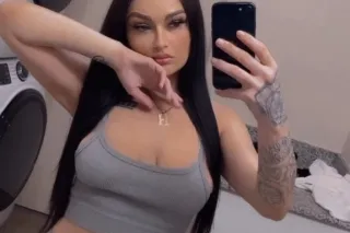 Honey 🍯 - Image 4