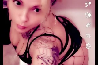 Cute fun and ready to come - Image 5