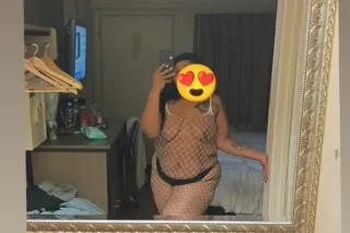 🫣 Slutty girl✨ can I wet you u... - Image 4