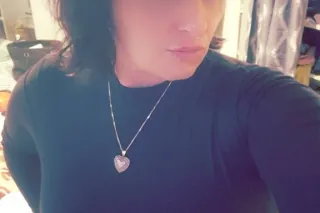 Italian Bombshell - 40 - Image 3