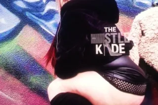 🔥💦THE NEXT BEST FUN SIZE SNOW ... - Image 1