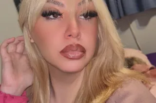 🏻 NEWEST ARRIVAL 🥰 BLONDE THIC... - Image 3