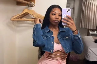 CREAMY AND PETITE THROAT GOAT ... - Image 4