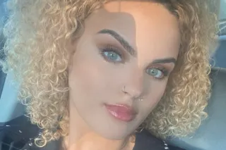 Someone hot for your cold Sund... - Image 2