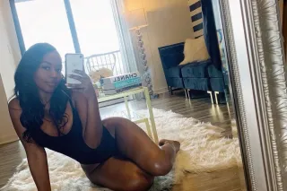 🤎 Brown 🥰 Pretty 💦 Wet 💋 Tight... - Image 1