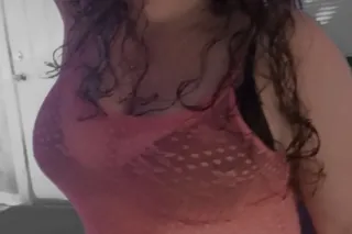 Want arm candy, Dinner Date, Nuro massage, Good Convo. - Image 1