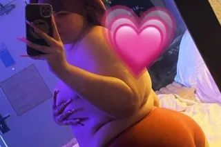 Slippery When WET💦🍆Qv 60 downtown DADA💦😏👅Come fuck this young tight PINK pussy💦🫶🏽🪵 - Image 9