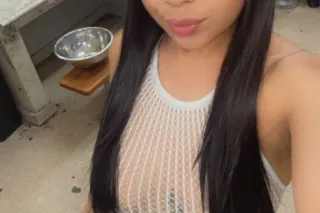 heyy daddy im back 😏💃 just for... - Image 1