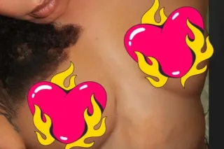 ITS SNOWY COME ENJOY MY WARM B... - Image 4