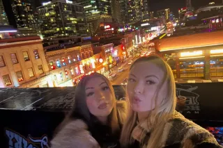 SEXXXY BLONDE BOMBSHELL🌸 MILF/ PAWG🎁 - Image 5