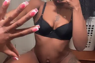 ITS MY BIRTHDAY SHOW ME LOVE❤😘... - Image 3