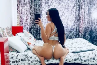 Paola 💕 Thornton - 24 - Image 2