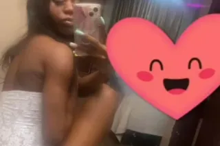 INCALLS ONLY Always wet & ready 💦perfect petite Dream doll pretty pussy💦& kreamy for you🤪 - Image 5