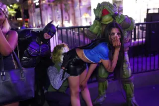 🥰CALI CAT TO PHILLY🤣🌟Slim Waist Pretty Face BrownSkin🤎💦🤪 👀! COME SEE WHY CALI GIRLS DO IT WETTER 😏🤏🏾 - Image 9