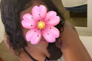 Carribbean Hottie 🥵 Wet and Ready 💦 - Image 6