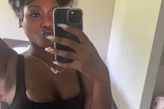 $100 QV SPECIALL🍑🥜 COME GET A ... - Image 4