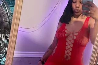 FUNSIZE DOUBLE D 🍒YELLABONE✨💦•... - Image 2