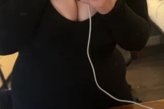 🌸Soft. Sweet. Selective.🌸 - 39 - Image 1