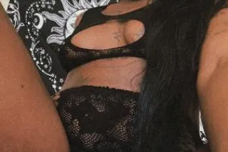 ONE NIGHT ONLII (santas hoe el... - Image 3