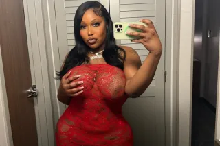 NEW HERE 👋🏽Freaky with a Fat Ass 🍑Pretty Feet 👣 COME FREAK ME NIGGA - Image 8