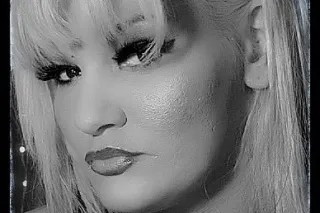 Freaky Fun Holly Frost Hosting... - Image 1