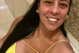 luna tu latina caliente - 43 - Image 1