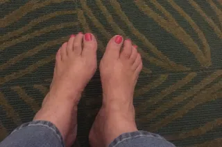 Sexy Sassy Sunday!! Busty and ... - Image 3