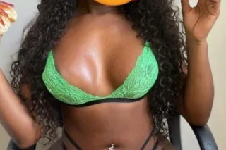 Your sweetest escape. ❤🥰😘❤ - 2... - Image 4