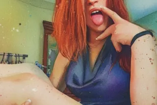 Alone on the holkdays 🍆💦Tis th... - Image 4