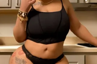 LEAVING SOON SO DONT MISS ME B... - Image 3