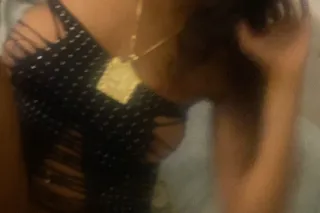 WET PRETTY PUSSY😩💦SKINNY PETIT... - Image 2