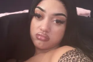 OUTCALL SPECIAL Petite Persian... - Image 2