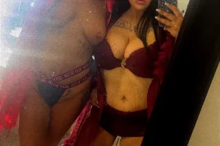 pat Burnett and blonde duo today only come have the best porn star 3sum experience - Image 5